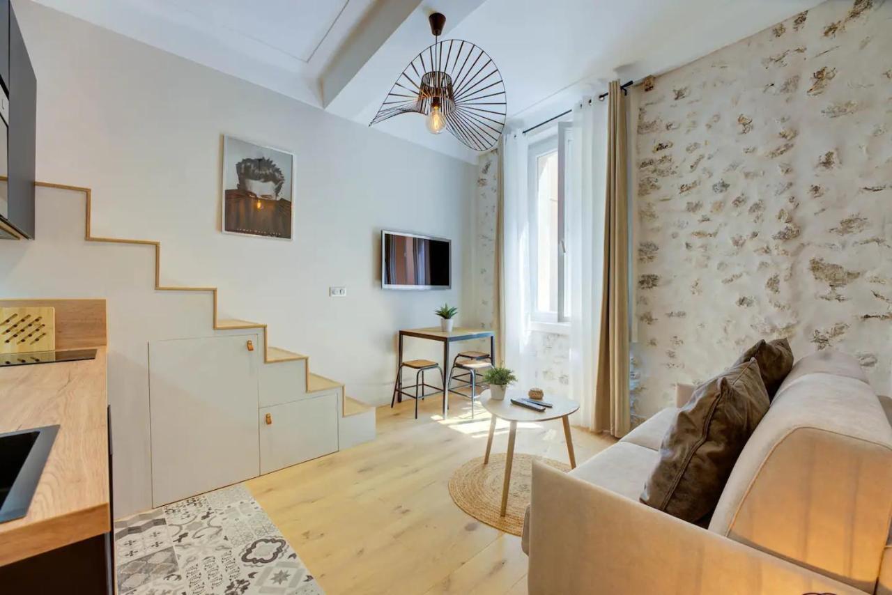 אנטיב Duplex Studio Apt Mezzanine Near Shops & Cafes מראה חיצוני תמונה