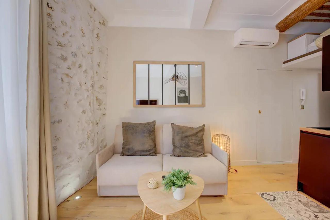 אנטיב Duplex Studio Apt Mezzanine Near Shops & Cafes מראה חיצוני תמונה
